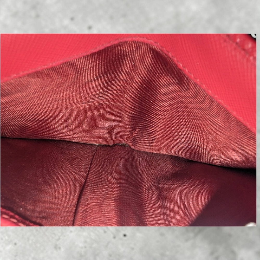 PRADA Milano Red Saffiano Leather Wallet - Picture 10 of 13